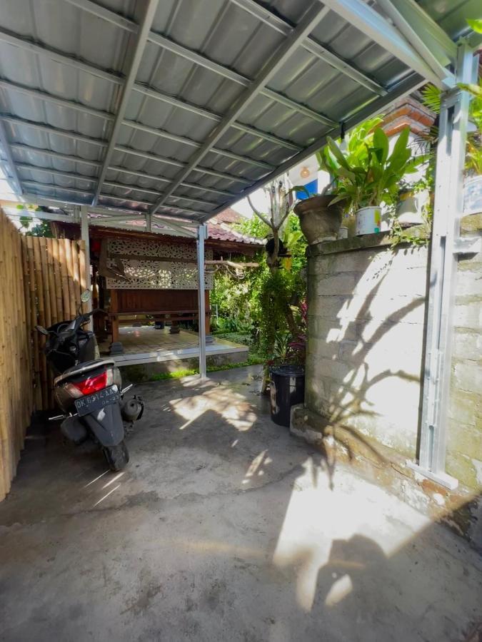Varmana Ubud Guest House Εξωτερικό φωτογραφία